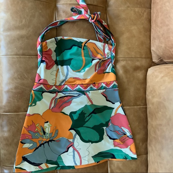 Vintage bcbg halter top 2000’s size medium super cute backless y2k cute - Picture 1 of 4